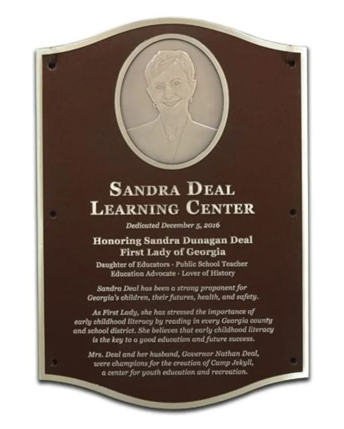 Sandra Deal Learning Center dedication plaque with engraved oval portrait