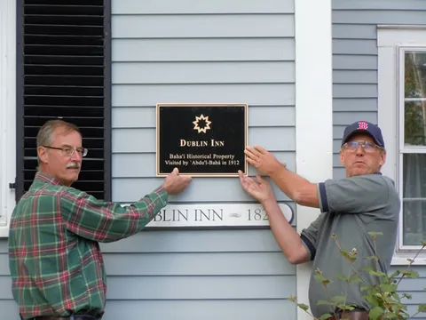 Historic building dedication plaque